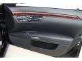 Black - S 550 Sedan Photo No. 54