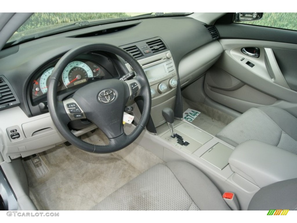 2009 Camry SE - Magnetic Gray Metallic / Ash photo #6