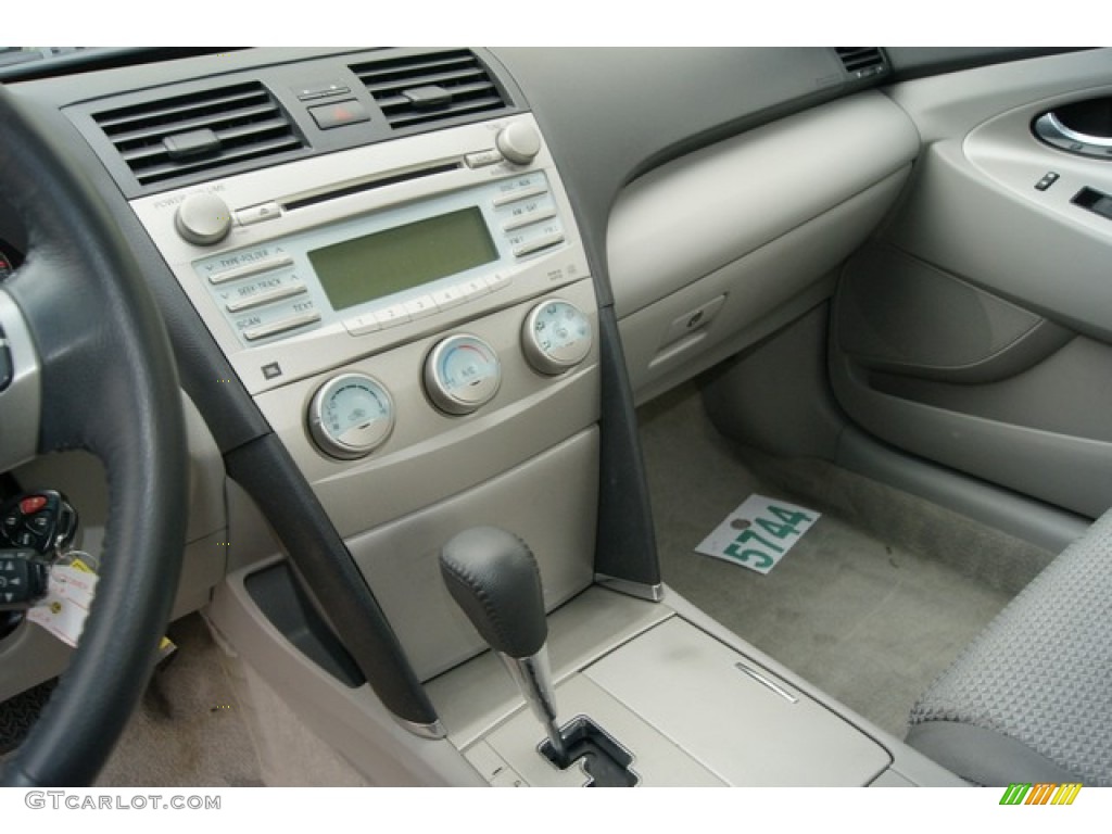 2009 Camry SE - Magnetic Gray Metallic / Ash photo #7