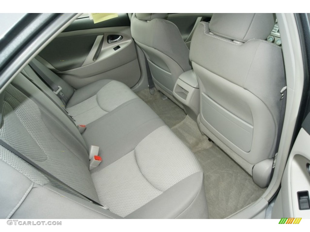 2009 Camry SE - Magnetic Gray Metallic / Ash photo #13