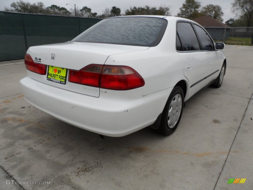 1998 Accord LX Sedan - Taffeta White / Ivory photo #3