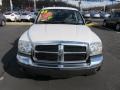 2005 Bright White Dodge Dakota SLT Quad Cab 4x4  photo #3