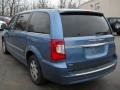 2011 Sapphire Crystal Metallic Chrysler Town & Country Touring - L  photo #18