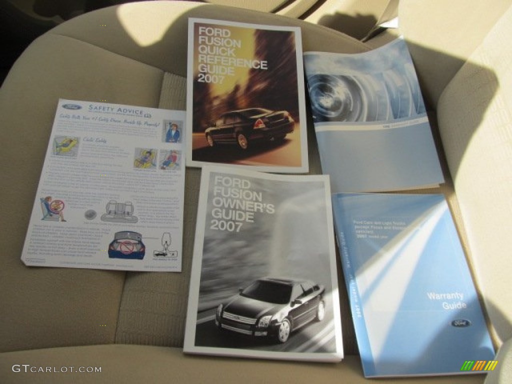 2007 Ford Fusion SE Books/Manuals Photos