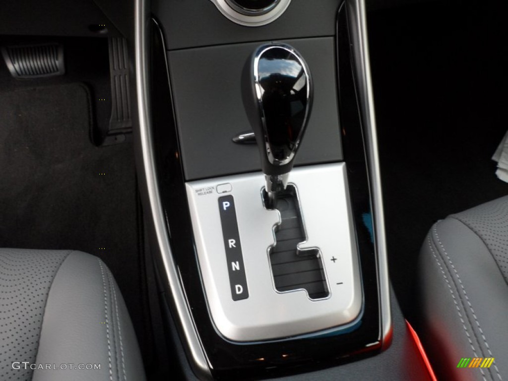 2012 Elantra Limited - Black Noir Pearl / Gray photo #31