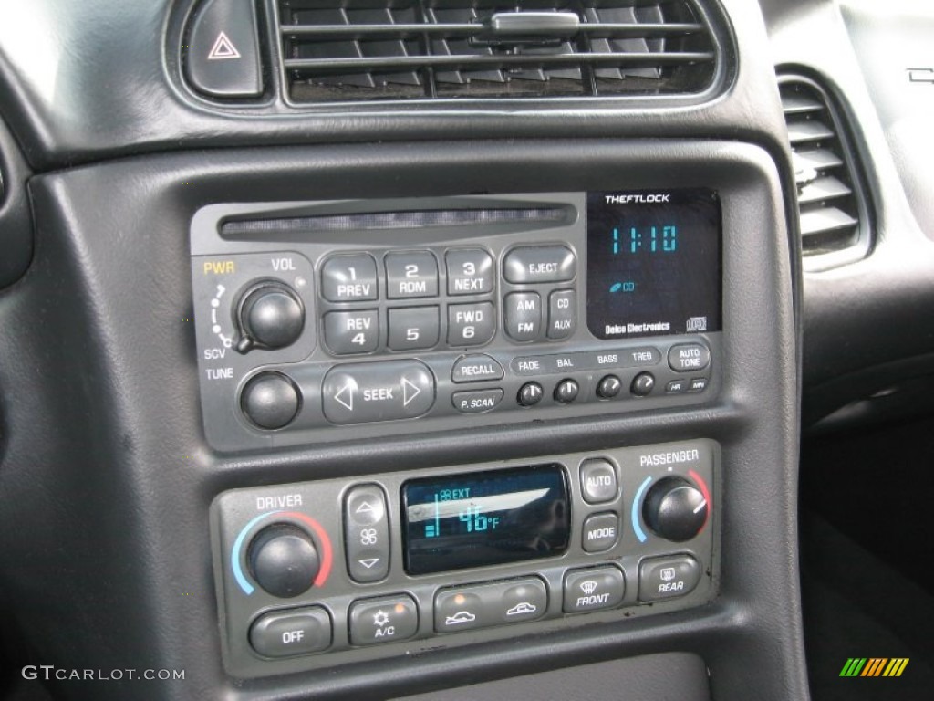 2003 Chevrolet Corvette Z06 Audio System Photo #61426777