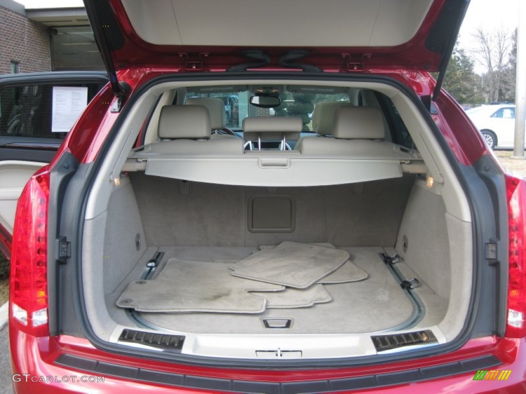 2010 Cadillac SRX 4 V6 AWD Trunk Photo #61427671