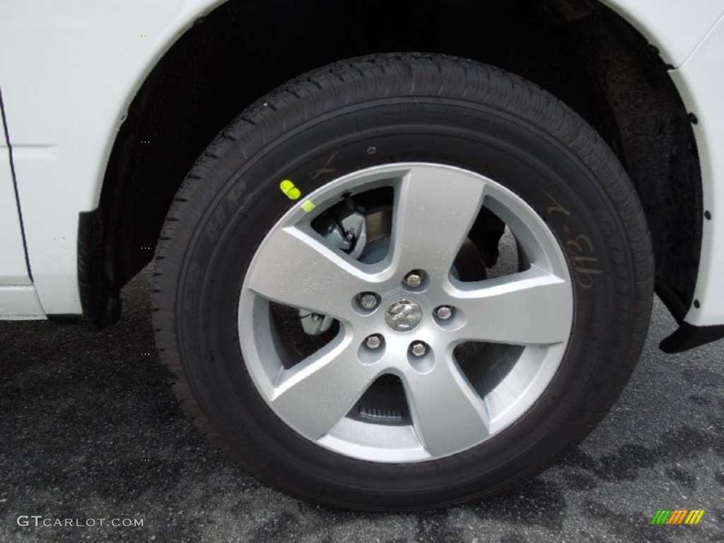 2012 Ram 1500 Express Crew Cab 4x4 - Bright White / Dark Slate Gray/Medium Graystone photo #22