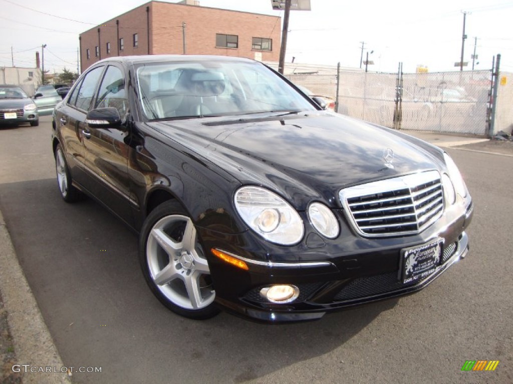 2009 E 350 4Matic Sedan - Sienna Black Metallic / Black photo #2
