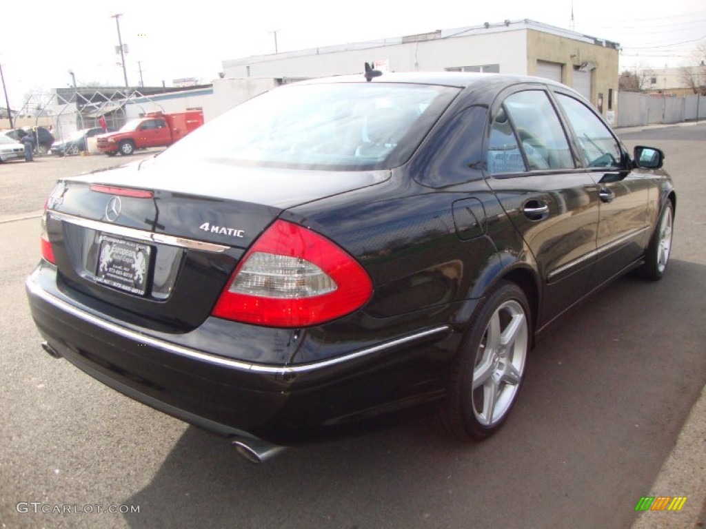 2009 E 350 4Matic Sedan - Sienna Black Metallic / Black photo #7