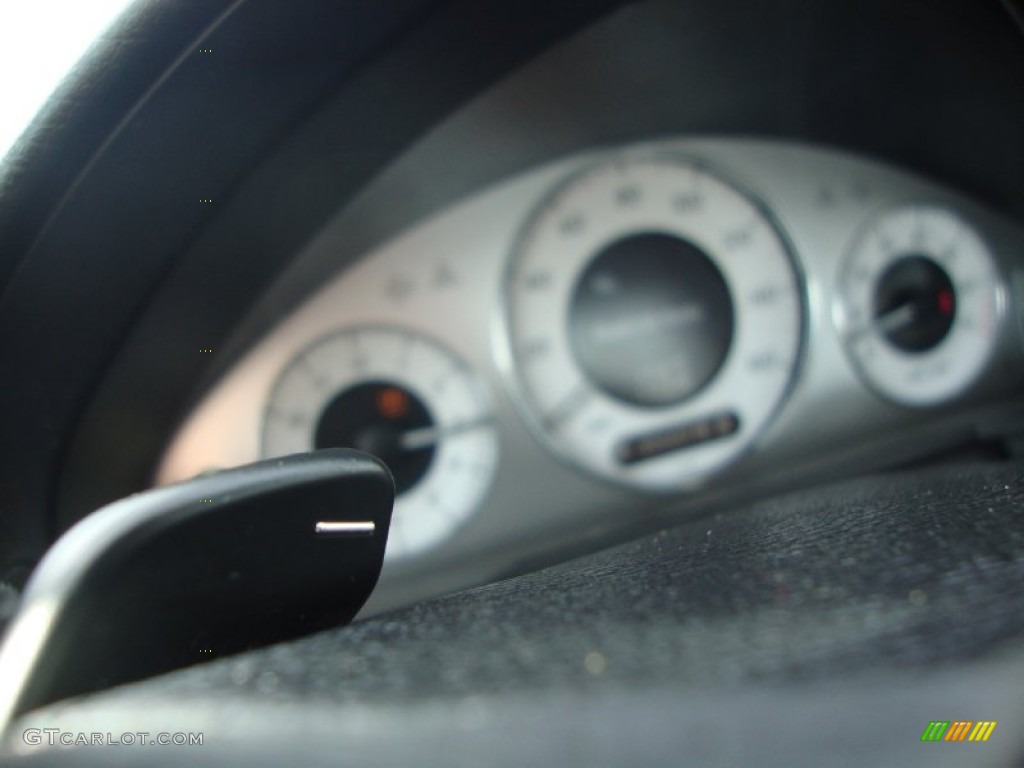 2009 E 350 4Matic Sedan - Sienna Black Metallic / Black photo #30