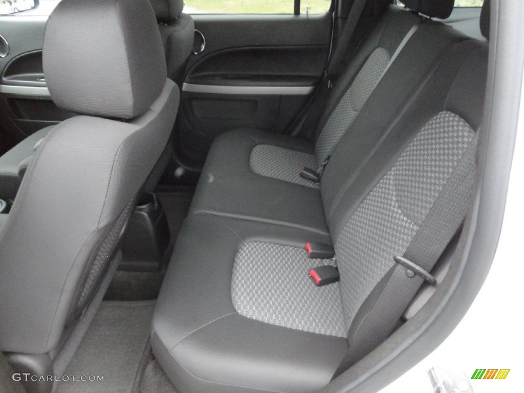 2011 HHR LT - Arctic Ice White / Gray photo #5