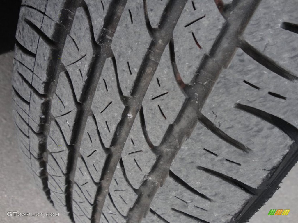 2011 Compass 2.4 Latitude 4x4 - Brilliant Black Crystal Pearl / Dark Slate Gray/Light Pebble Beige photo #17