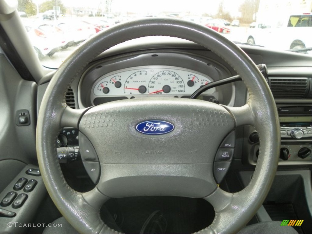 2005 Explorer Sport Trac Adrenalin 4x4 - Oxford White / Medium Dark Flint photo #16