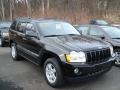 Black - Grand Cherokee Laredo 4x4 Photo No. 3