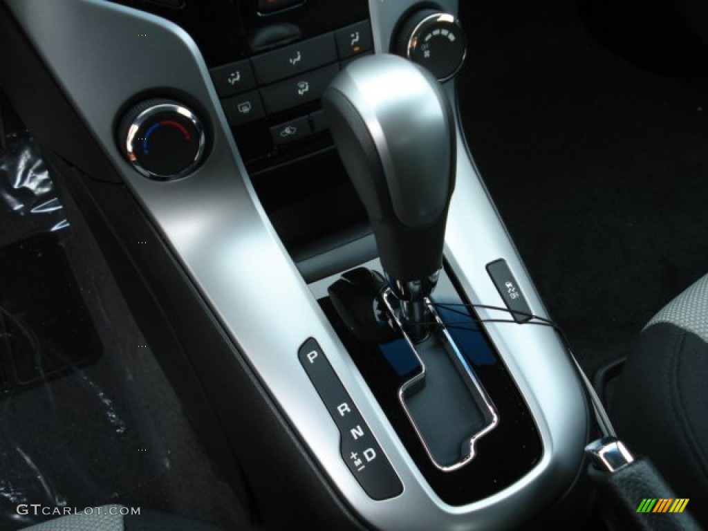 2012 Chevrolet Cruze LS 6 Speed Automatic Transmission Photo #61440370