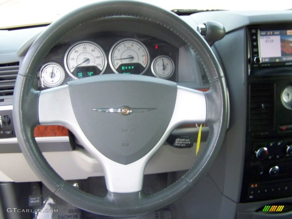 2008 Chrysler Town & Country Touring Medium Slate Gray/Light Shale Steering Wheel Photo #61445118