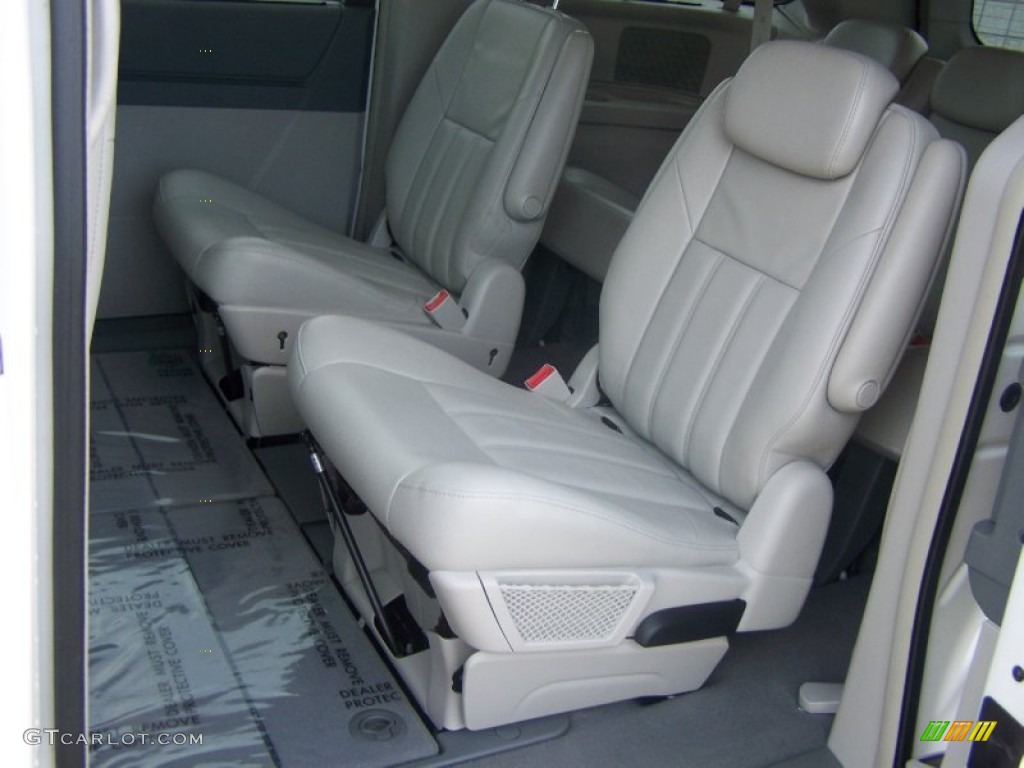 Medium Slate Gray/Light Shale Interior 2008 Chrysler Town & Country Touring Photo #61445217