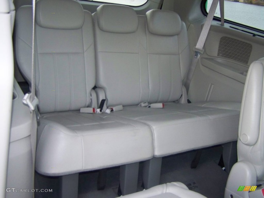 2008 Chrysler Town & Country Touring Rear Seat Photo #61445238