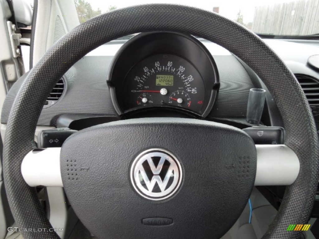 1999 Volkswagen New Beetle GL Coupe Gray Steering Wheel Photo #61446345