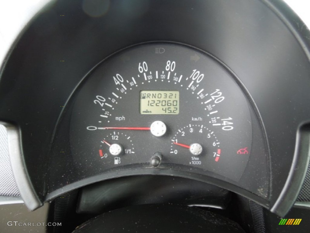 1999 Volkswagen New Beetle GL Coupe Gauges Photo #61446348