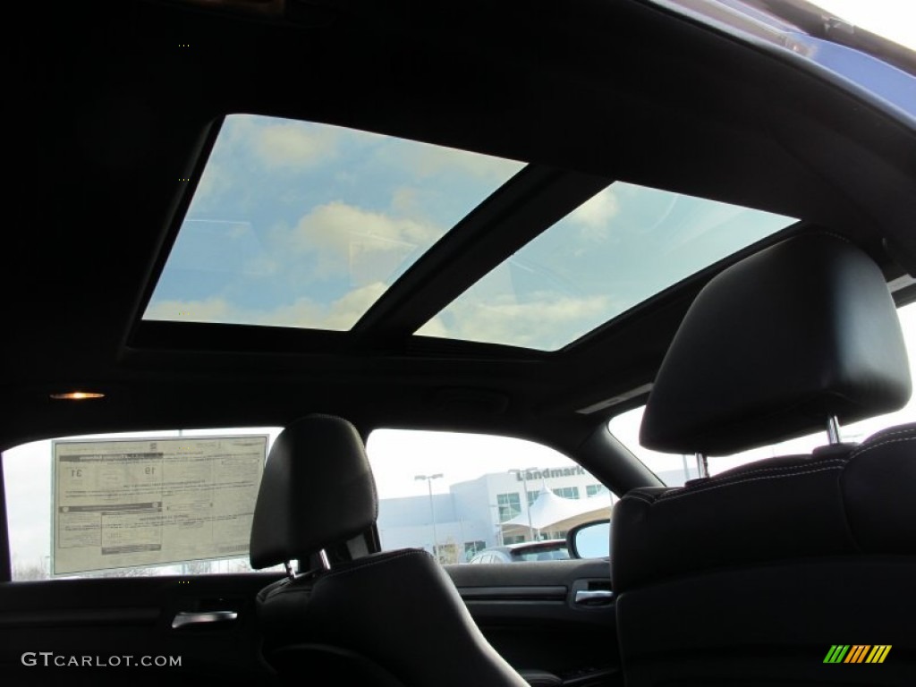 2012 Chrysler 300 S V6 Sunroof Photos