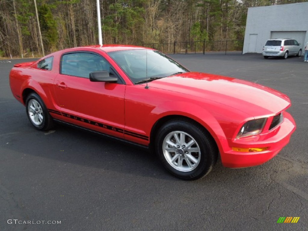 2007 Mustang V6 Premium Coupe - Torch Red / Dark Charcoal photo #2
