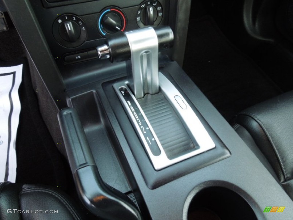 2007 Mustang V6 Premium Coupe - Torch Red / Dark Charcoal photo #11