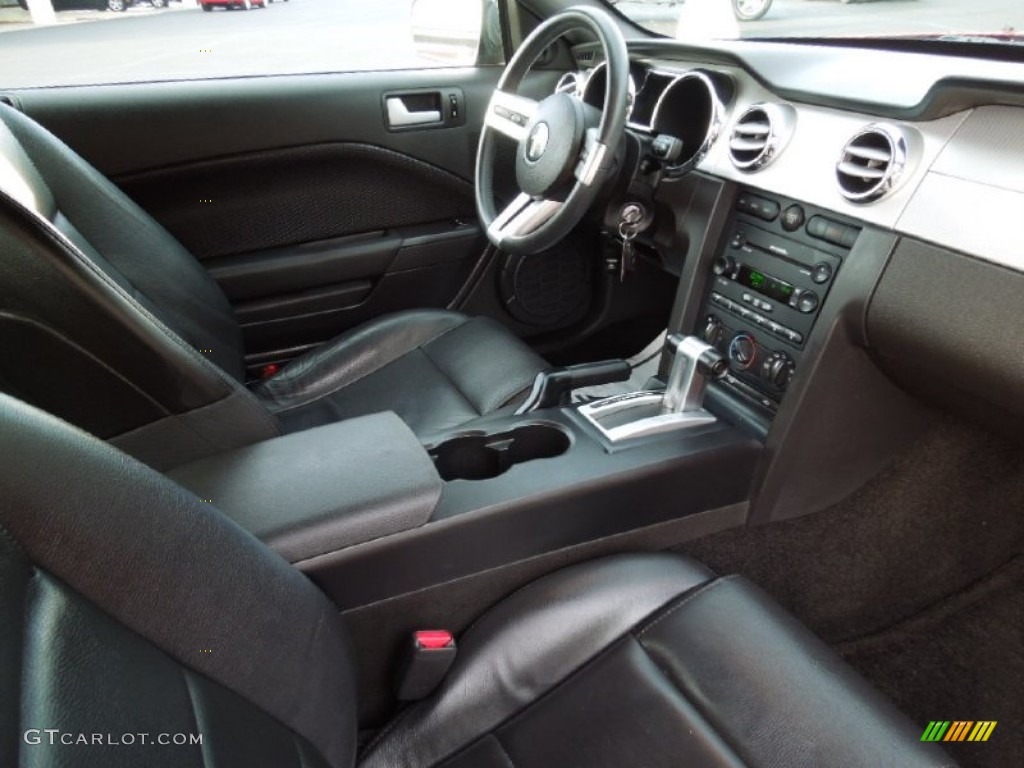 2007 Mustang V6 Premium Coupe - Torch Red / Dark Charcoal photo #17