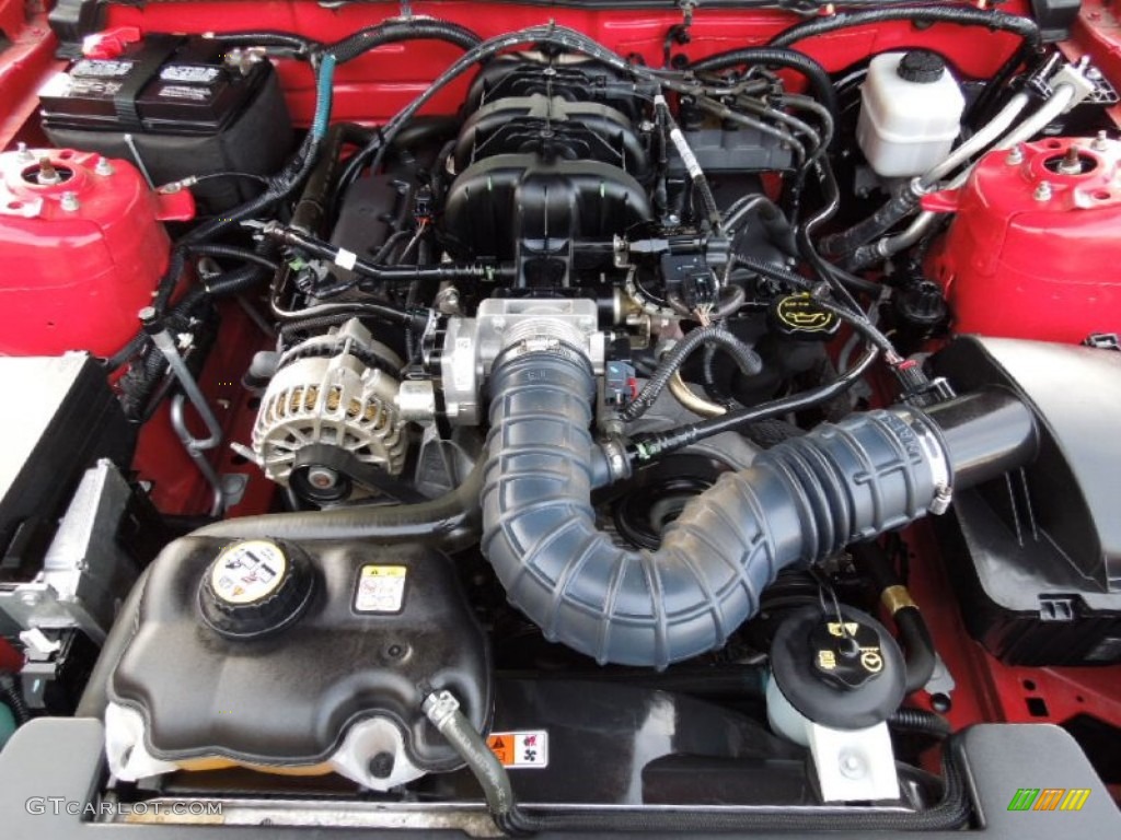 2007 Ford Mustang V6 Premium Coupe 4.0 Liter SOHC 12-Valve V6 Engine Photo #61447833