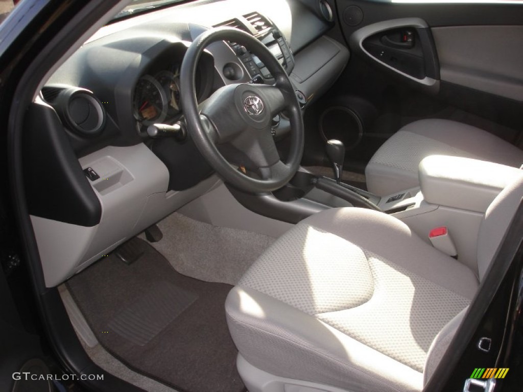 2008 RAV4 I4 - Black / Taupe photo #10
