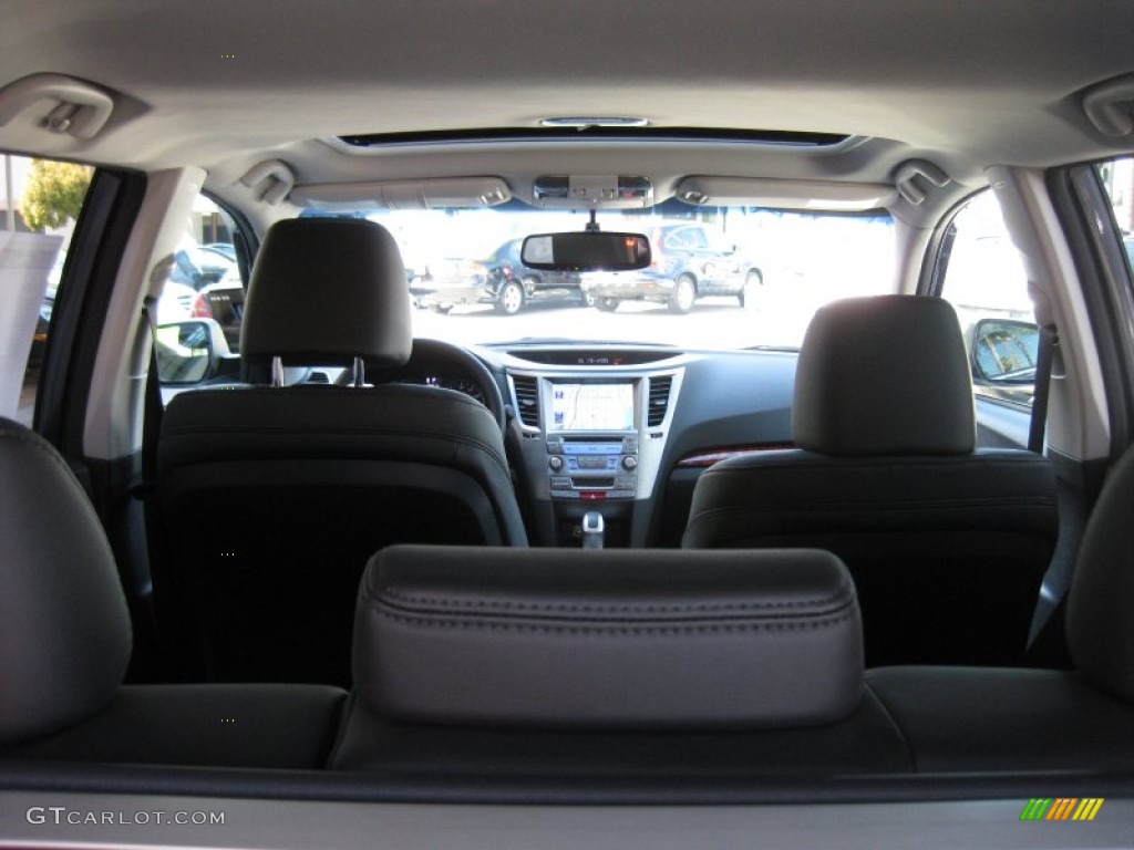2011 Outback 3.6R Limited Wagon - Graphite Gray Metallic / Off Black photo #5