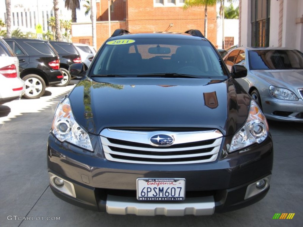 2011 Outback 3.6R Limited Wagon - Graphite Gray Metallic / Off Black photo #8