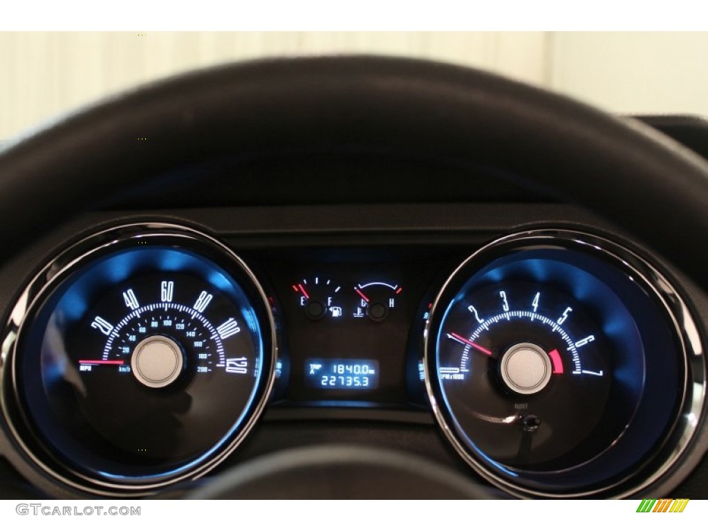 2010 Ford Mustang V6 Convertible Gauges Photos