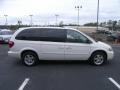Stone White - Grand Caravan SXT Photo No. 4