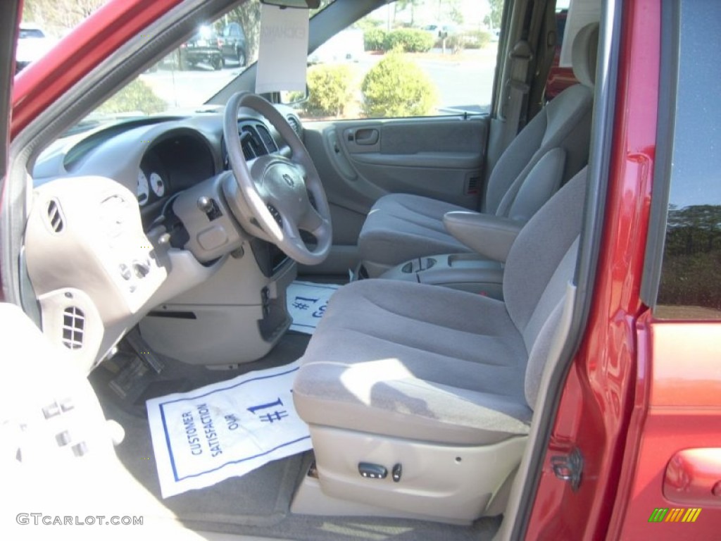 2001 Grand Caravan EX - Inferno Red Pearlcoat / Taupe photo #19