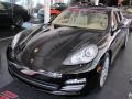 Basalt Black Metallic - Panamera 4S Photo No. 3
