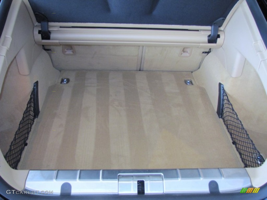 2011 Porsche Panamera 4S Trunk Photo #61458984