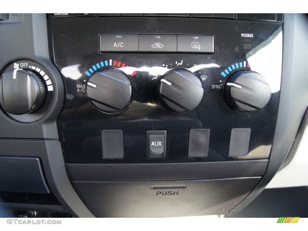 2007 Toyota Tundra Regular Cab 4x4 Controls Photo #61459684