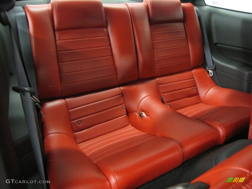 2006 Mustang GT Premium Coupe - Satin Silver Metallic / Red/Dark Charcoal photo #20