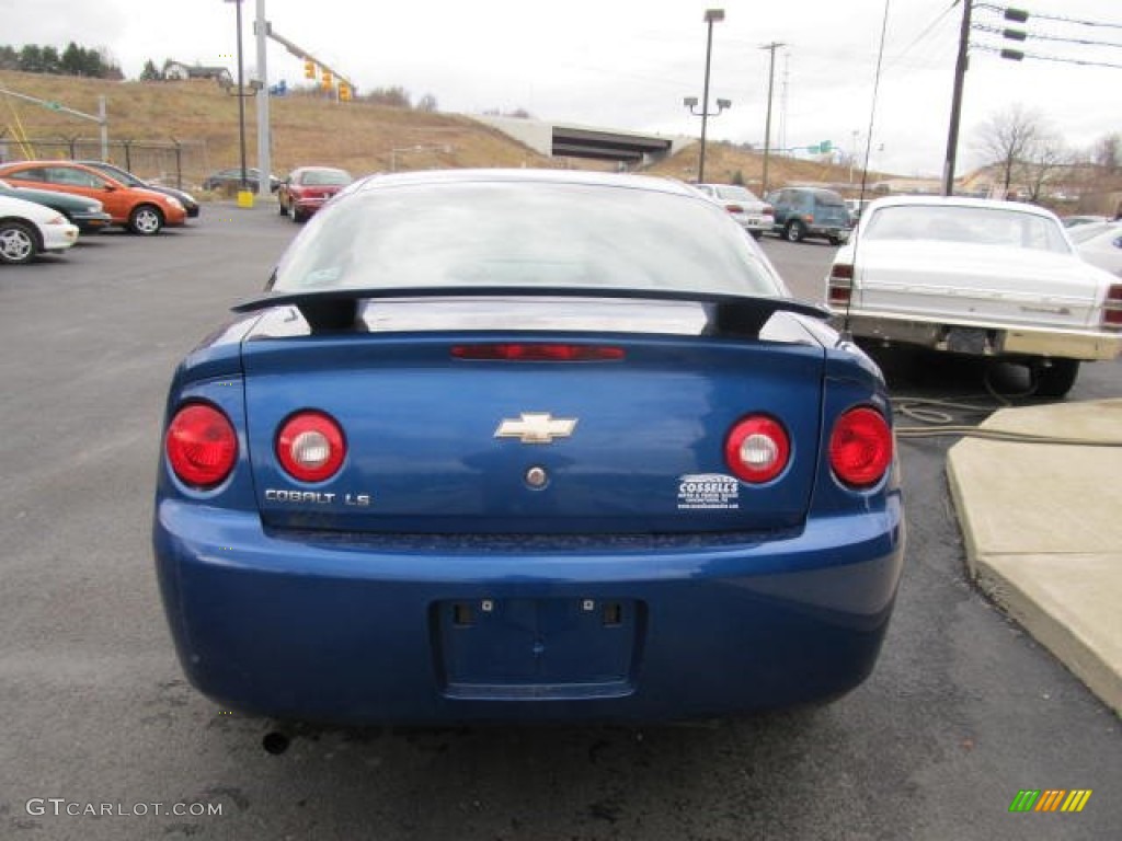 2005 Cobalt LS Coupe - Arrival Blue Metallic / Gray photo #4