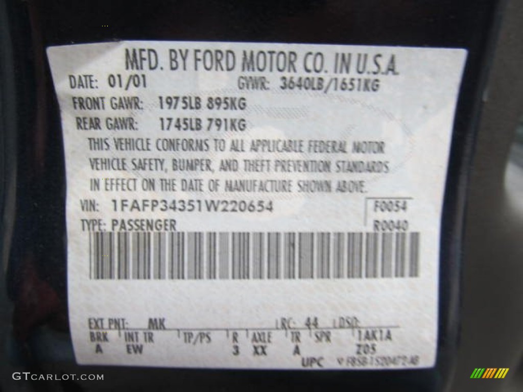 2001 Focus SE Sedan - Twilight Blue Metallic / Medium Graphite Grey photo #14