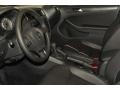 Black - Jetta SE Sedan Photo No. 9