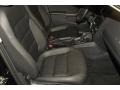 Black - Jetta SE Sedan Photo No. 20