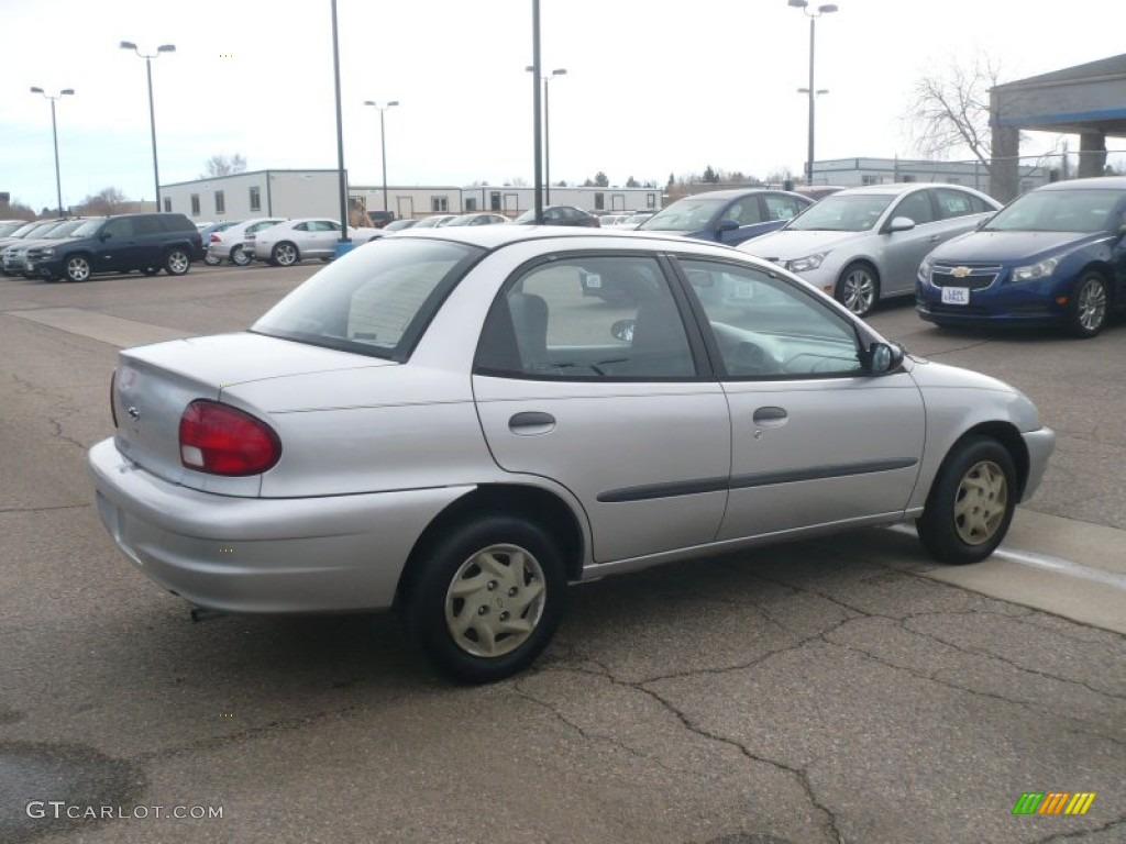 2001 Metro LSi - Silver Metallic / Gray photo #4