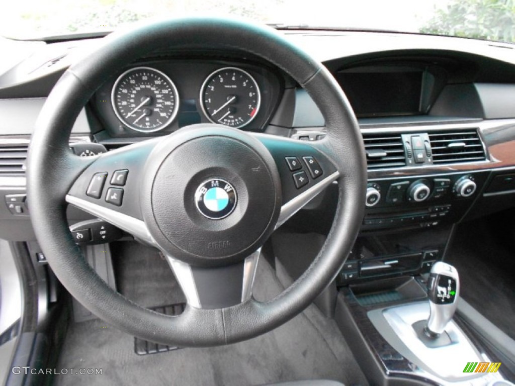 2008 BMW 5 Series 535i Sedan Black Steering Wheel Photo #61465950