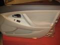Desert Sand Metallic - Camry LE Photo No. 19