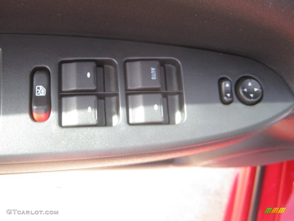 2011 Impala LT - Victory Red / Ebony photo #16