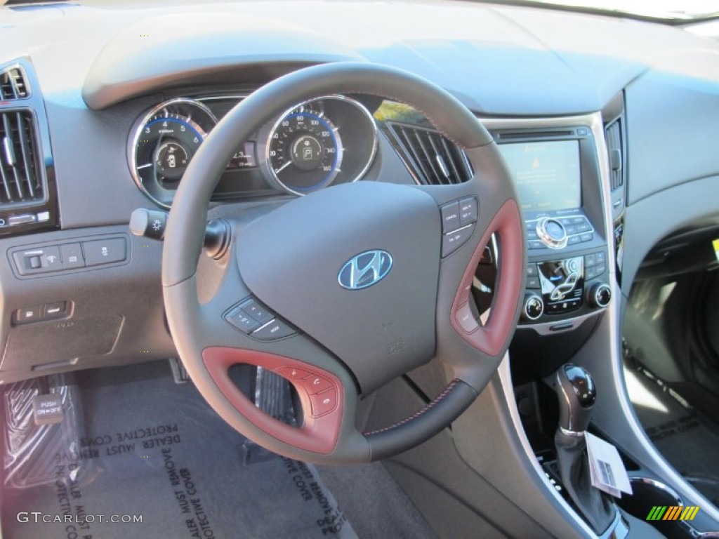 2012 Hyundai Sonata Limited Wine Steering Wheel Photo #61470371