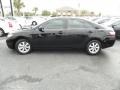 Black - Camry LE Photo No. 2